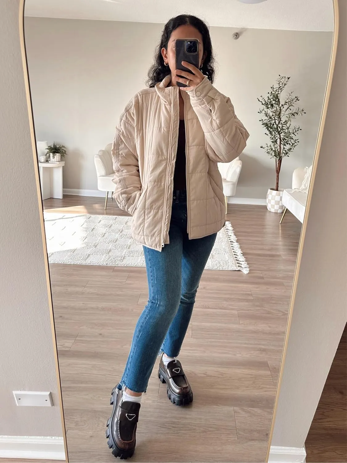 Omoone Women's Quilted Puffer Jacket Zip Up Oversized Lightweight Padded Down Coat Outerwear